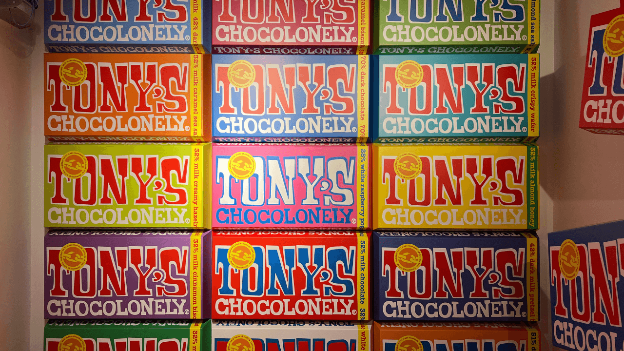 児童労働撲滅を目指すオランダのチョコレートメーカー｜トニーズチョコロンリー